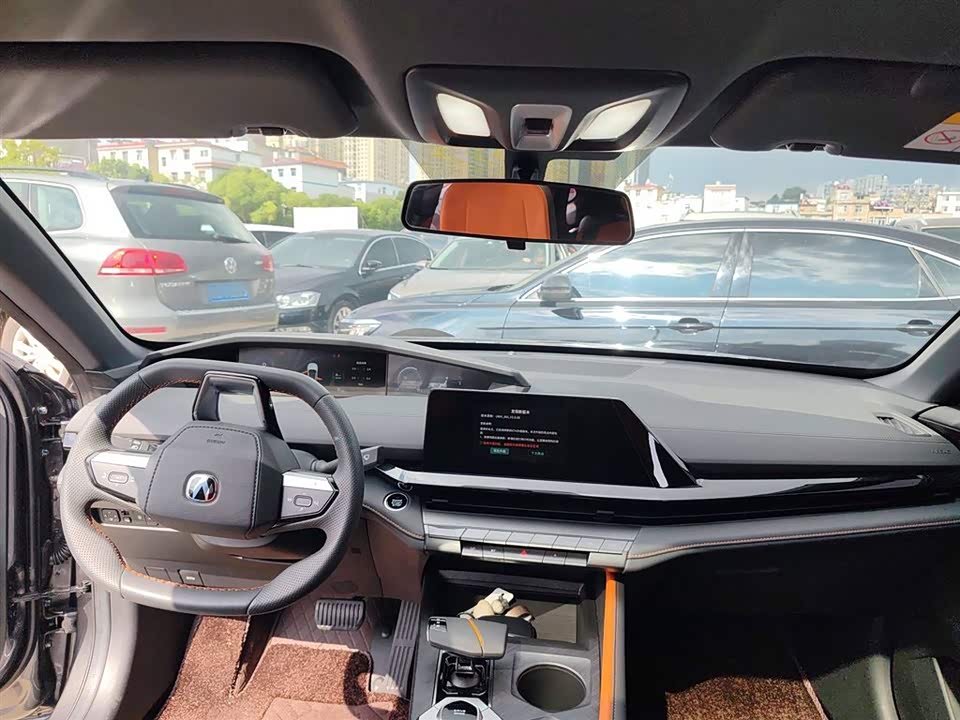 Changan UNI-V Smart iDD