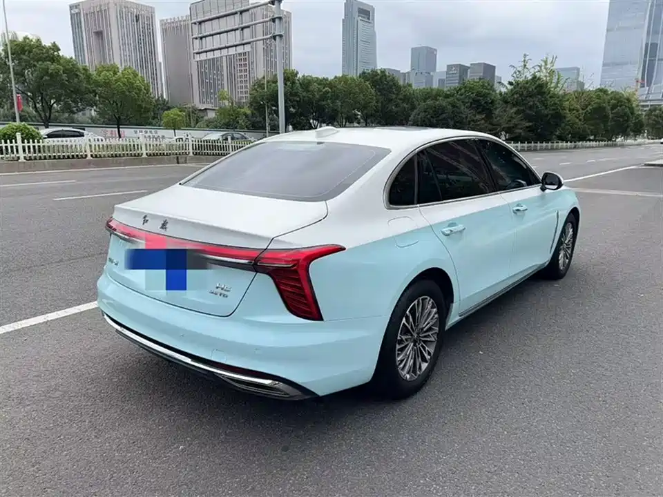 Hongqi H5