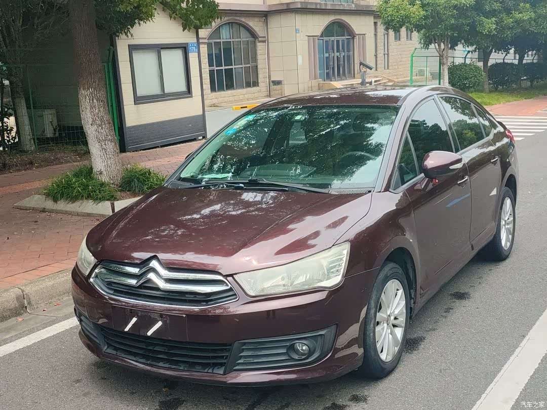 Citroen VTS, 2015 1