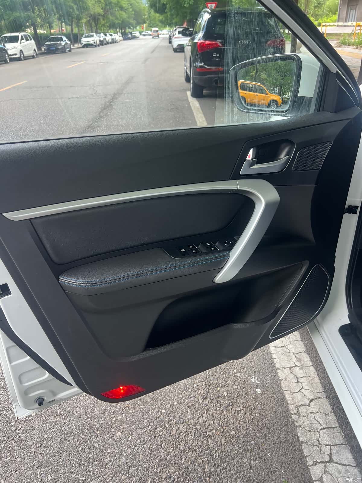 Geely Emgrand, 2017 13