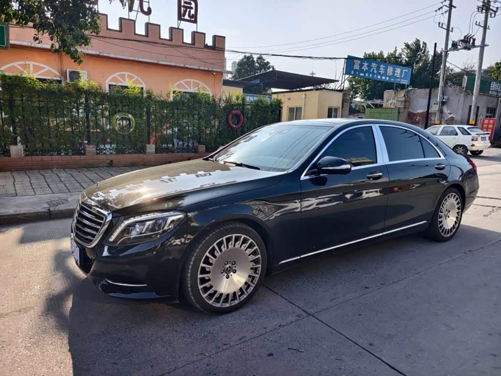 Mercedes-Benz S-Class