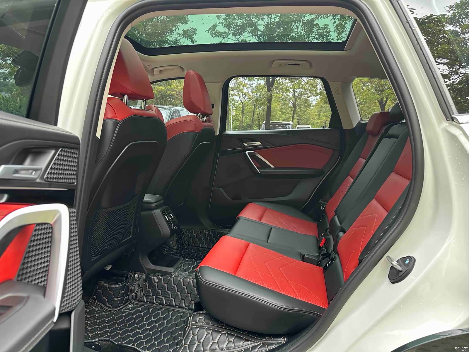 BMW X1, 2023 10