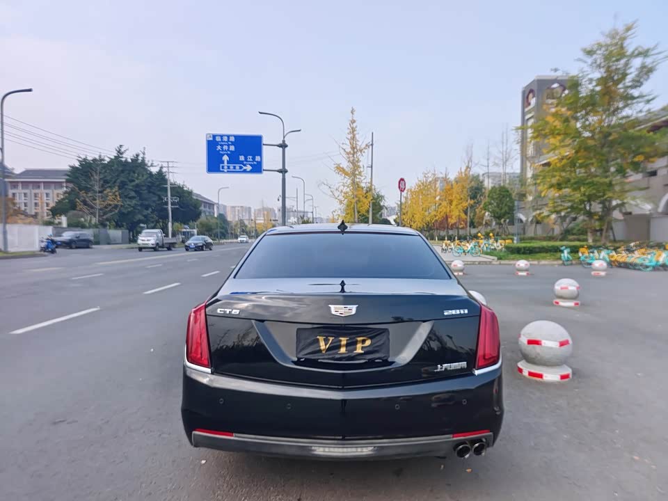 Cadillac CT6