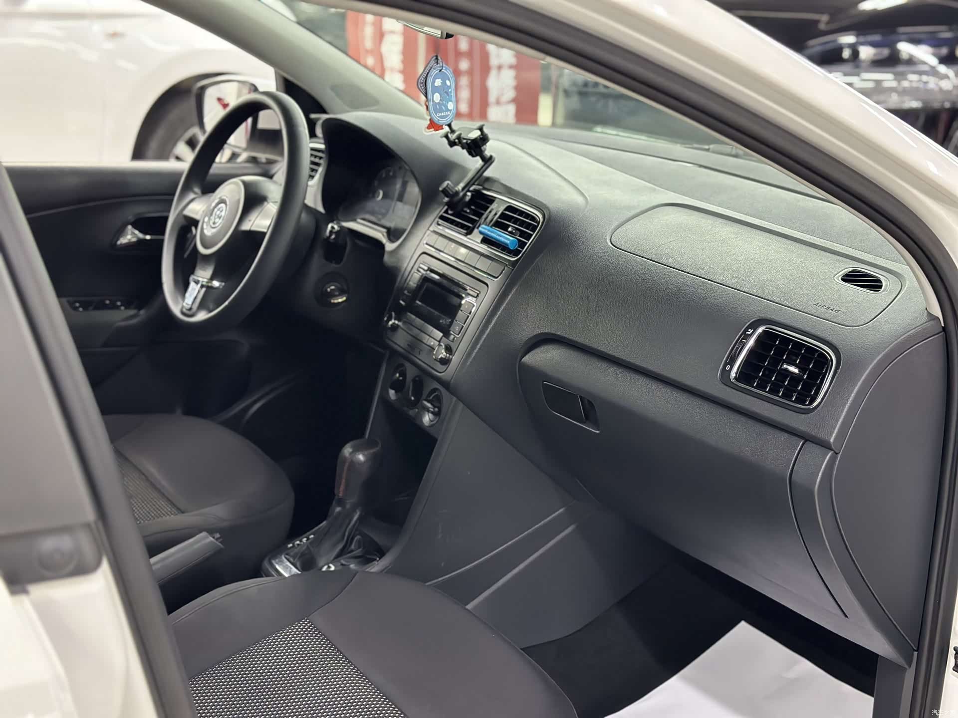 Volkswagen Polo, 2012 8
