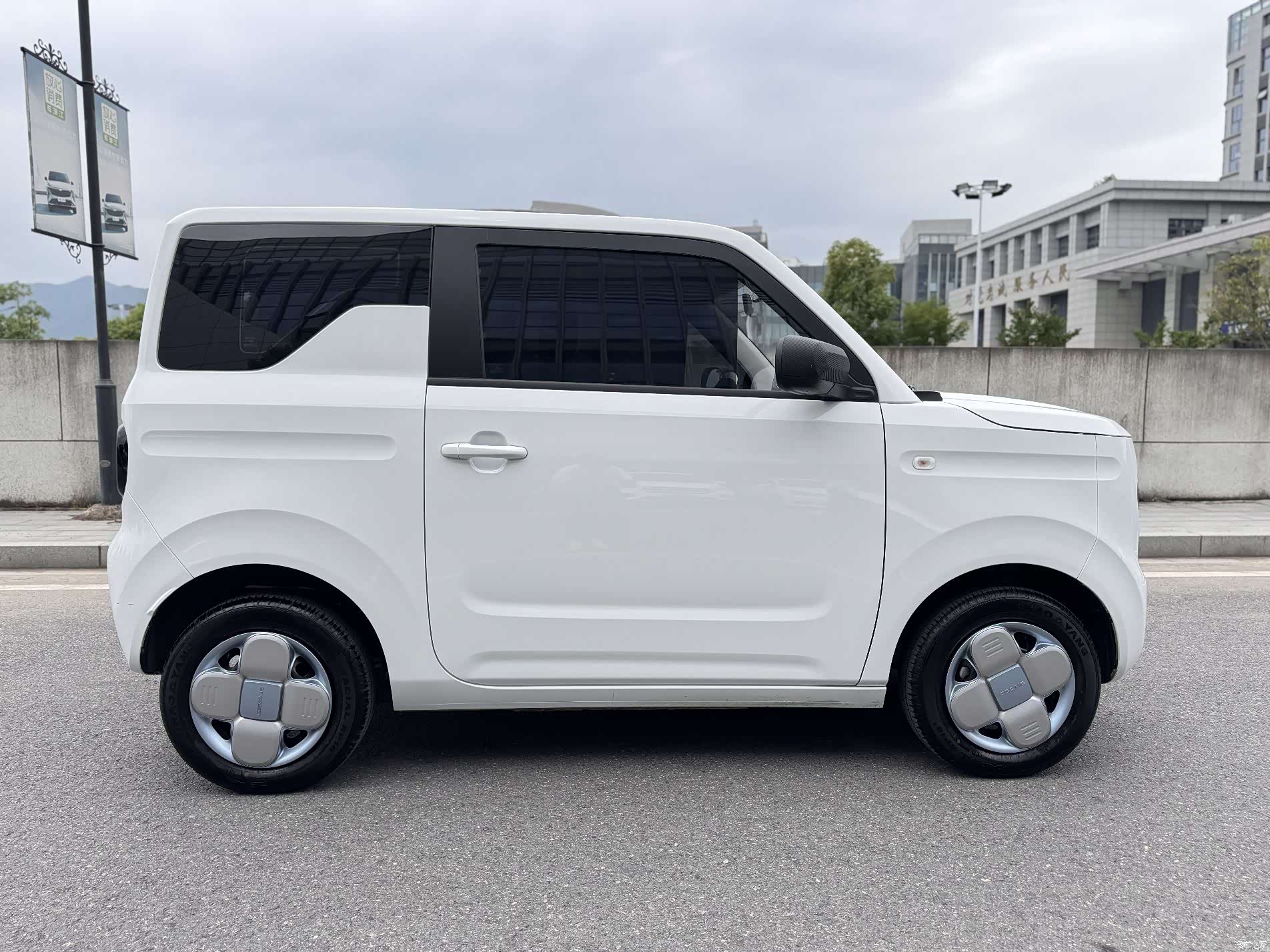 Geely Panda, 2025 16
