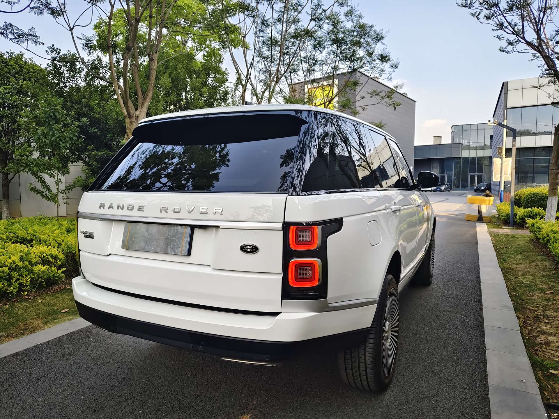 Land Rover Range Rover, 2019 13