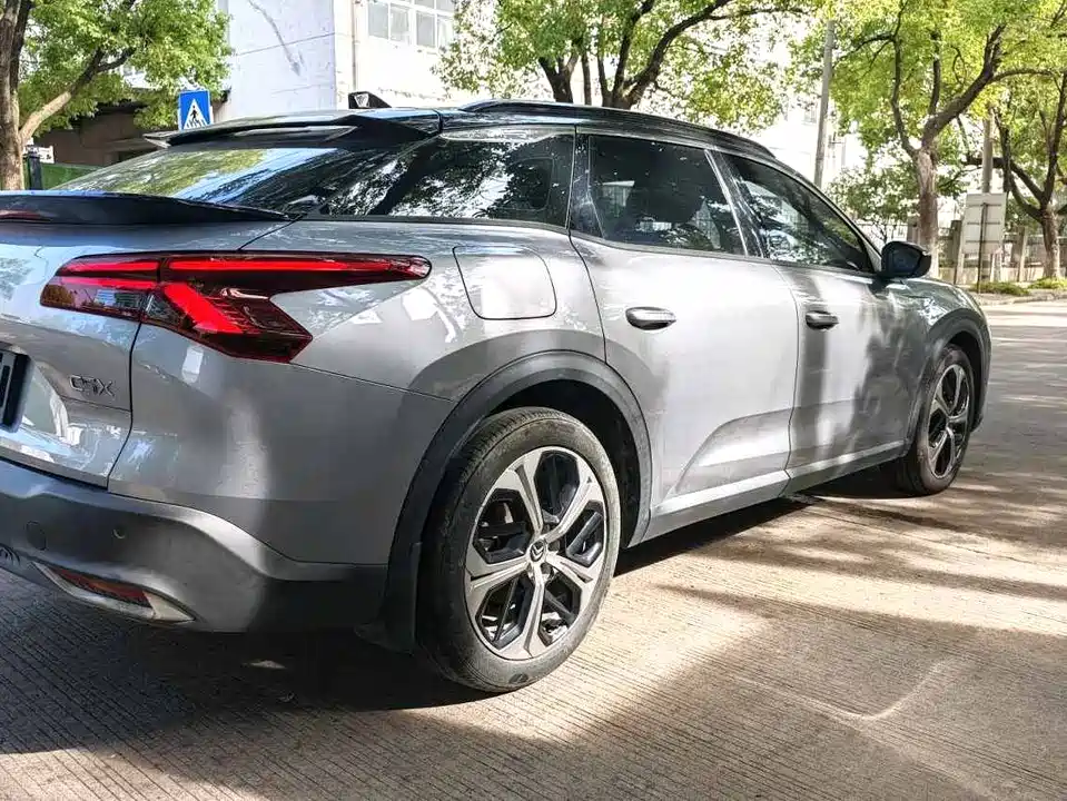 Citroen Versailles C5 X