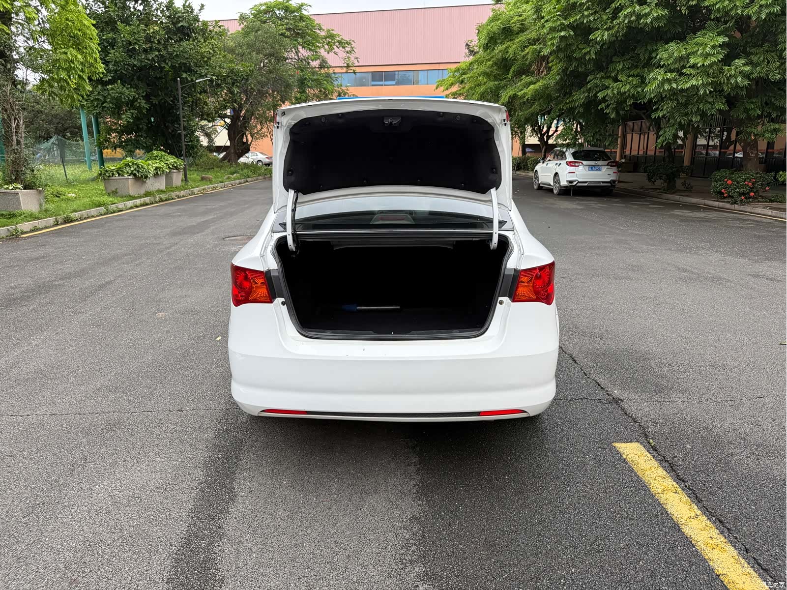 Roewe 350, 2014 15