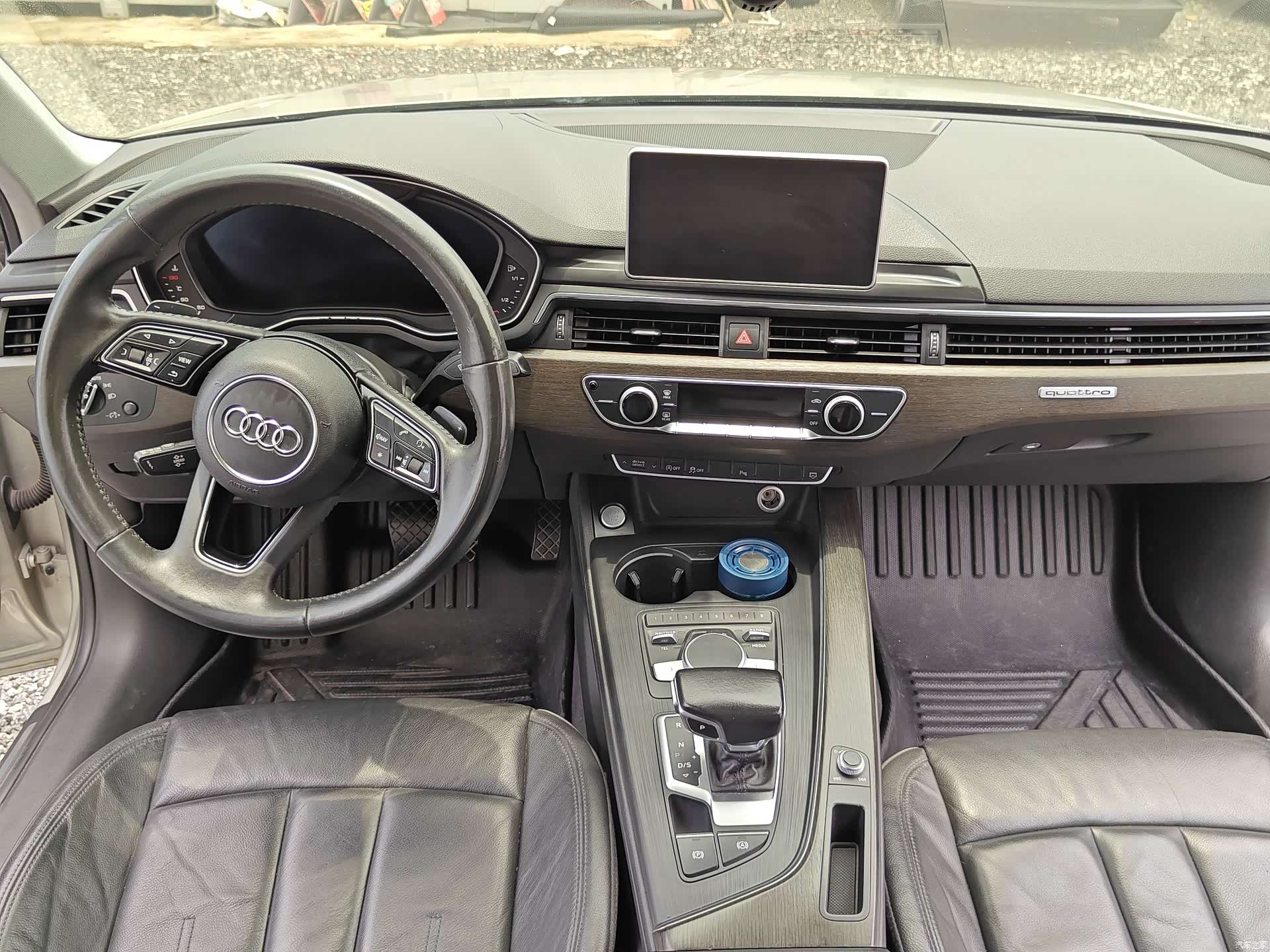 Audi A4L, 2018 8
