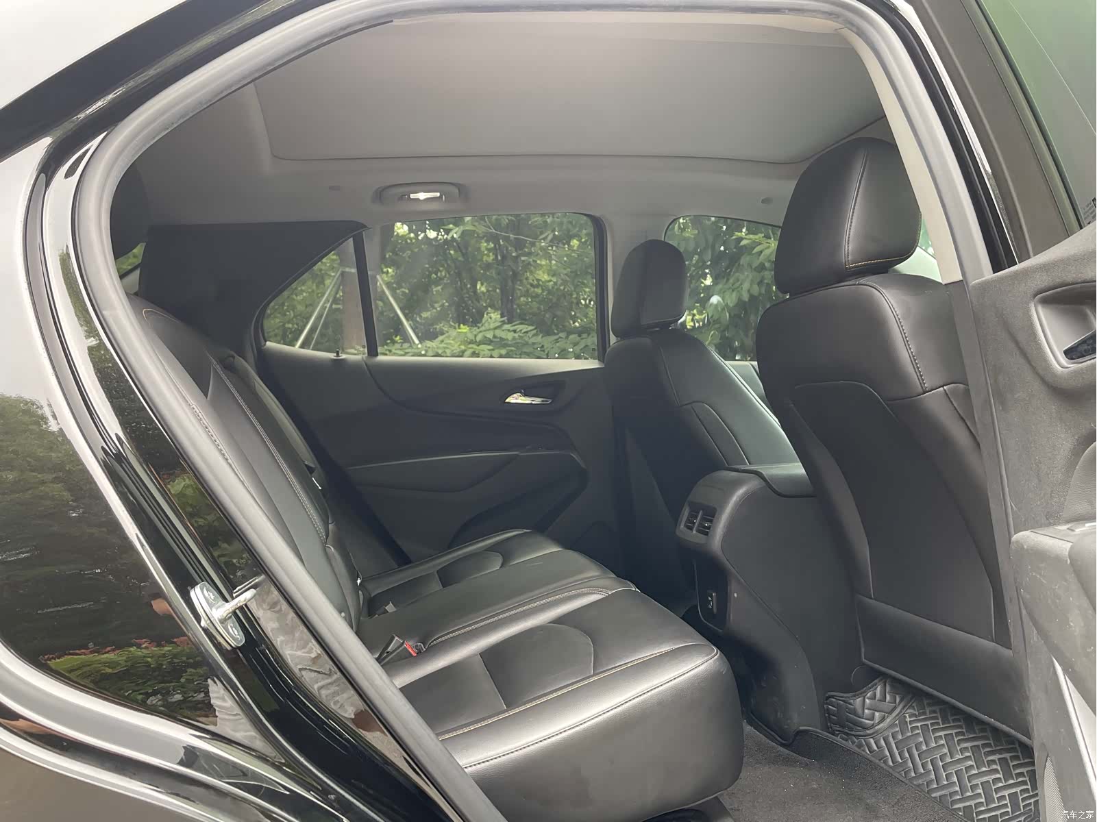 Chevrolet Equinox, 2022 10