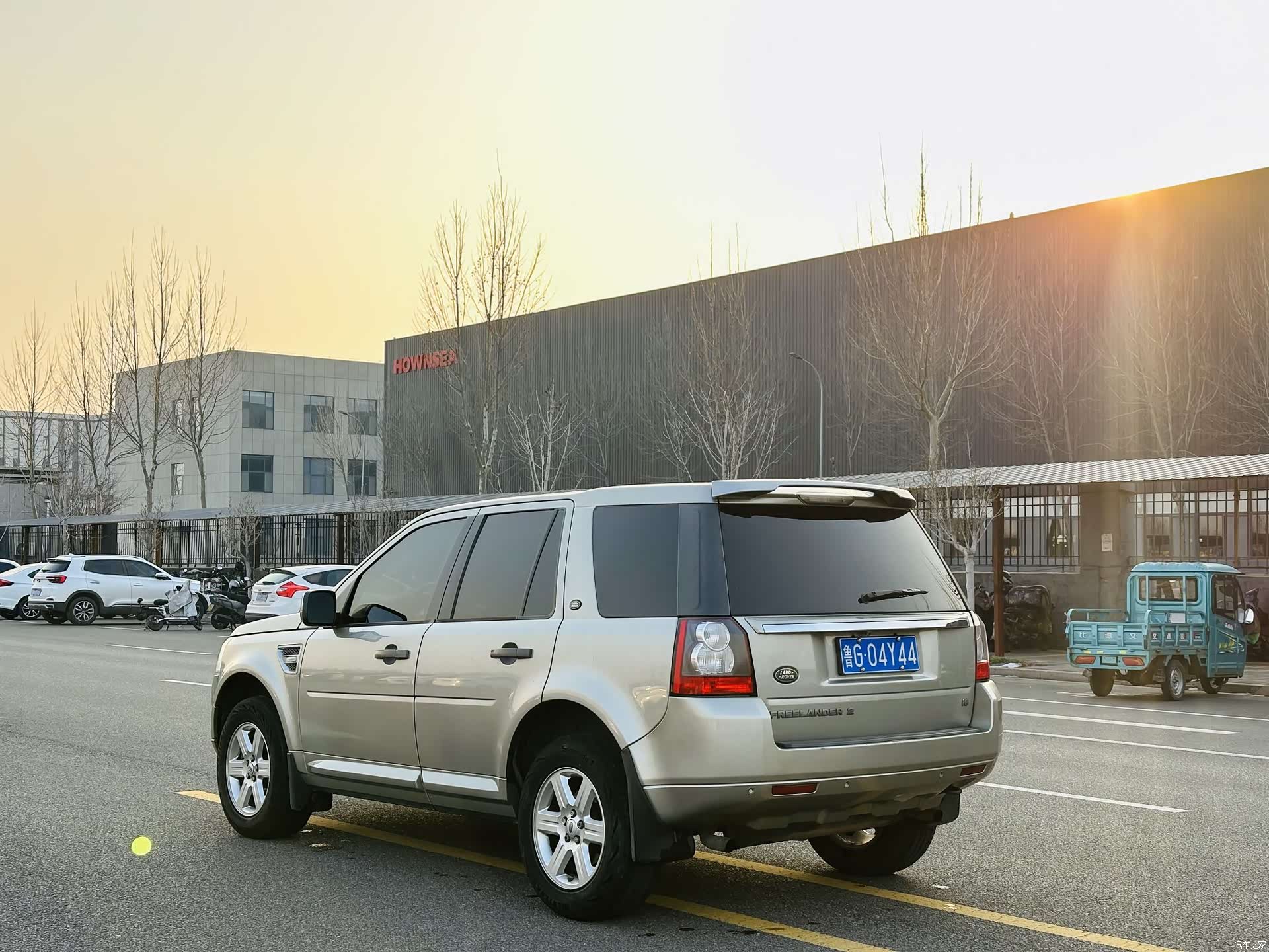 Land Rover i6, 2011 4