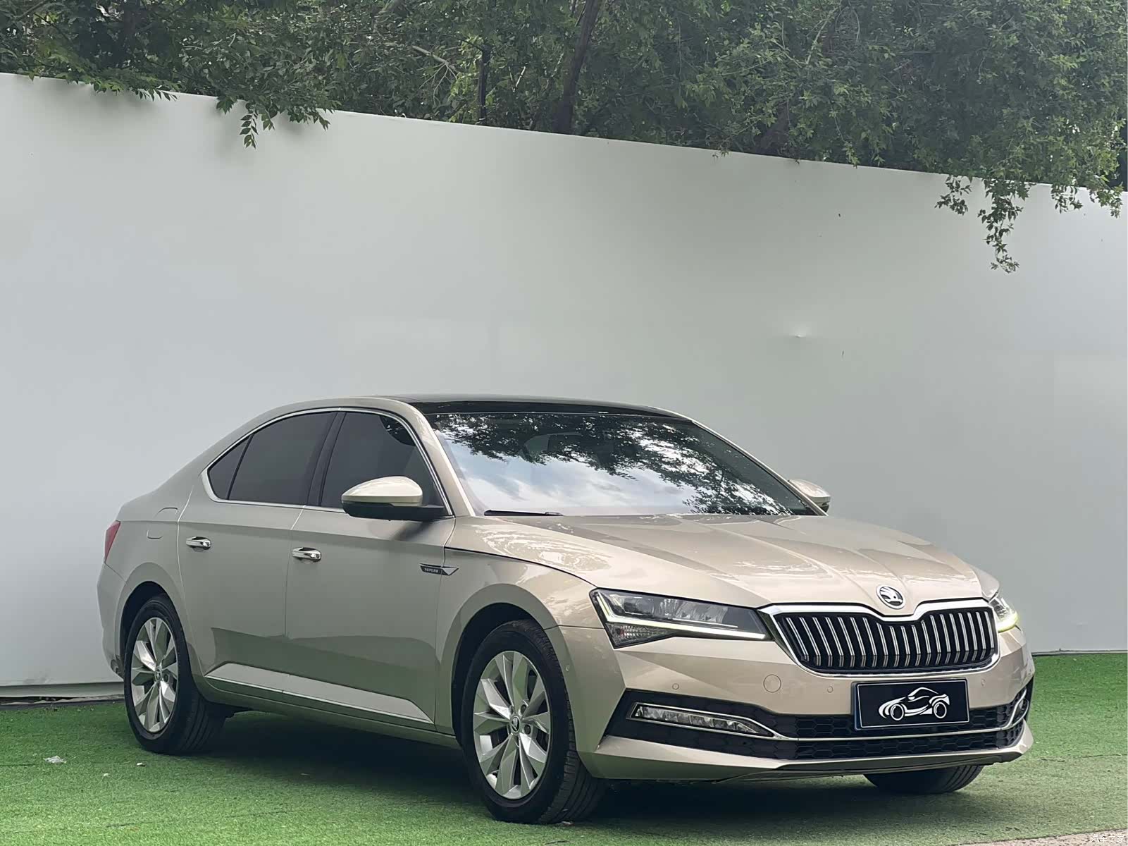 Skoda Superb, 2022 3