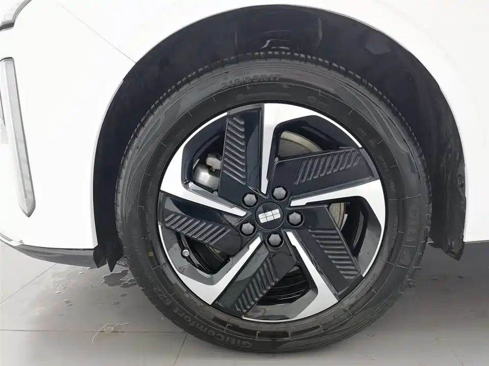 Geely Galaxy Galaxy L6