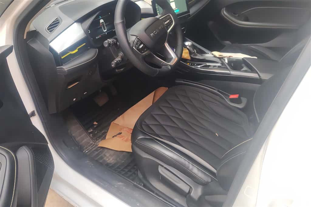 Roewe i5, 2021 9