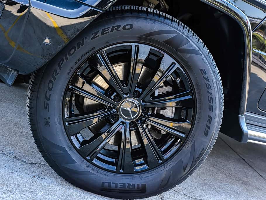 Mercedes-Benz G-class