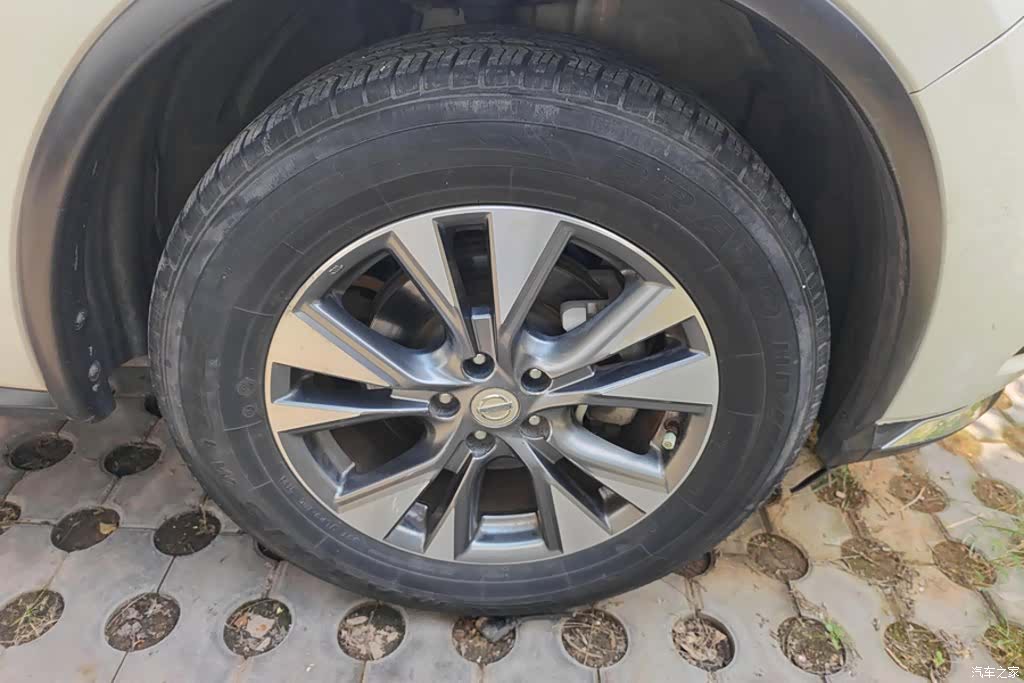 Nissan Murano, 2016 6