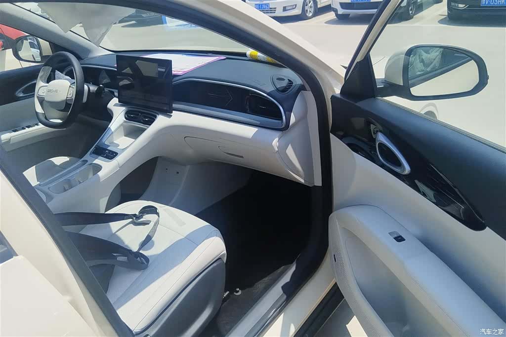 Geely Xingyuan, 2026 8