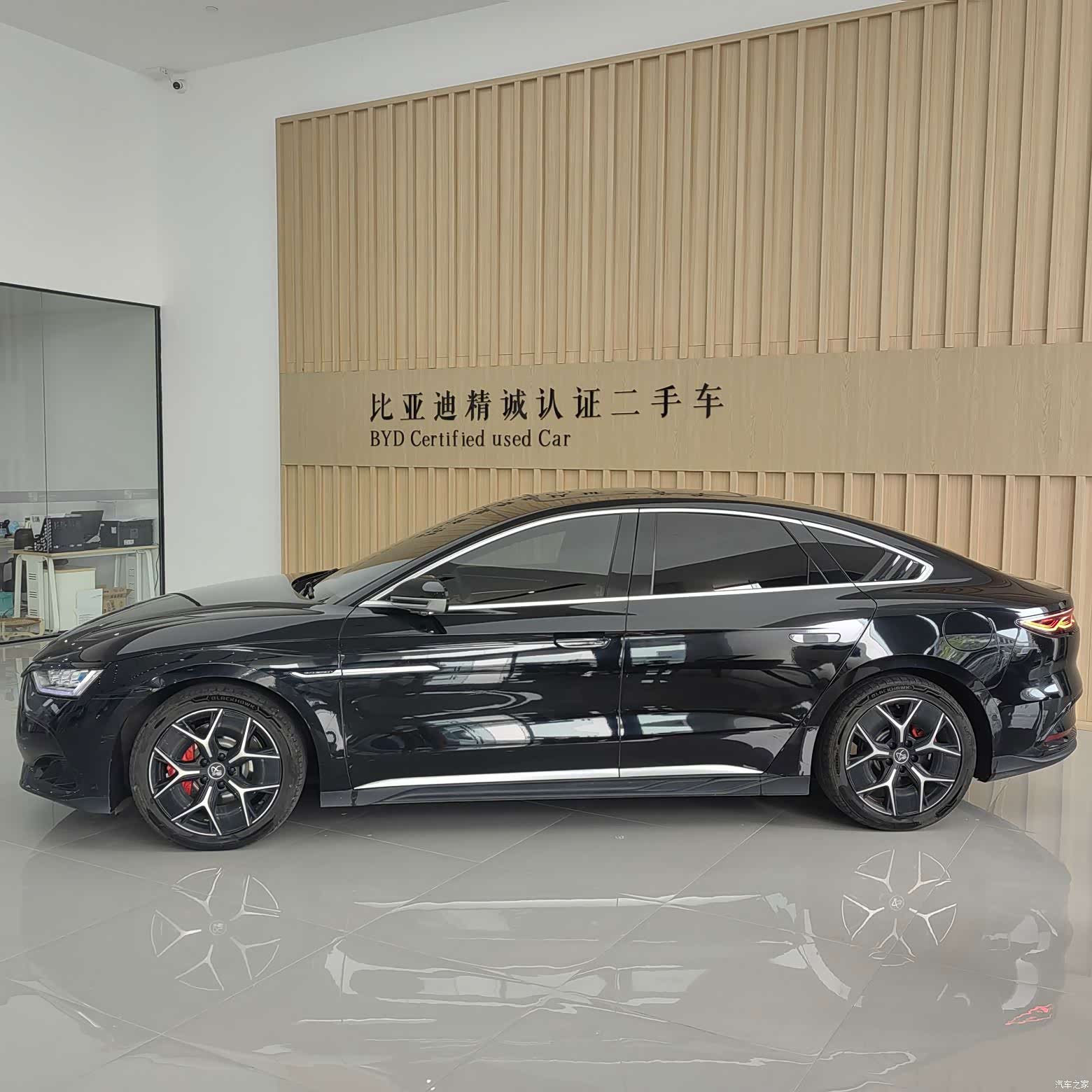 BYD Han, 2022 2