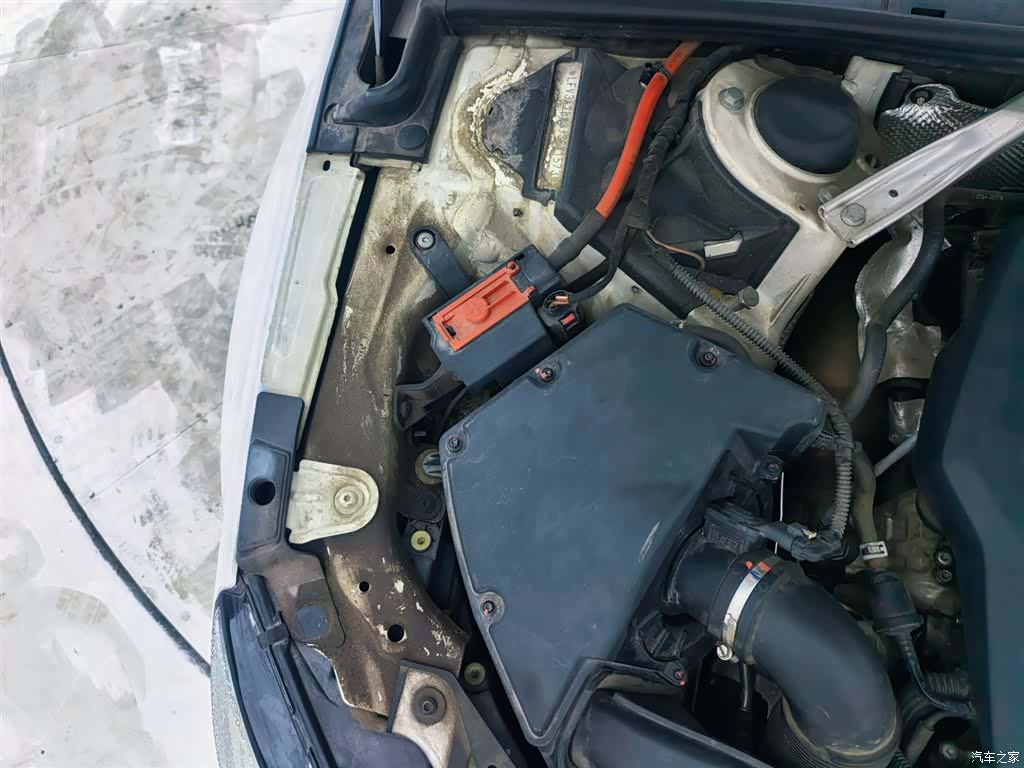 Audi A4L, 2018 23