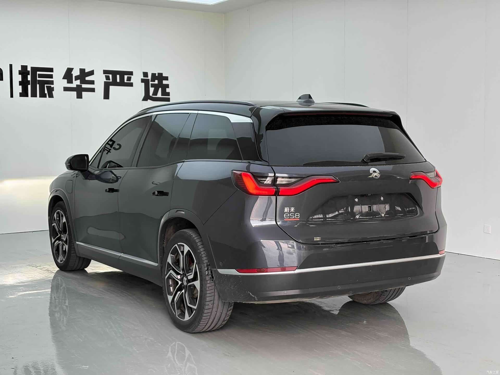 NIO ES8, 2021 13