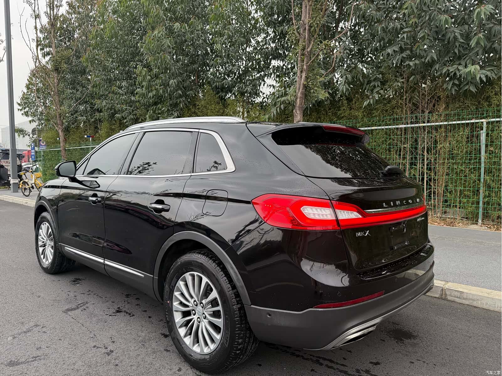 Lincoln MKX, 2017 28