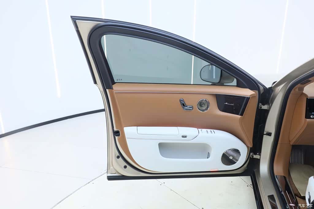 Maextro S800, 2025 15