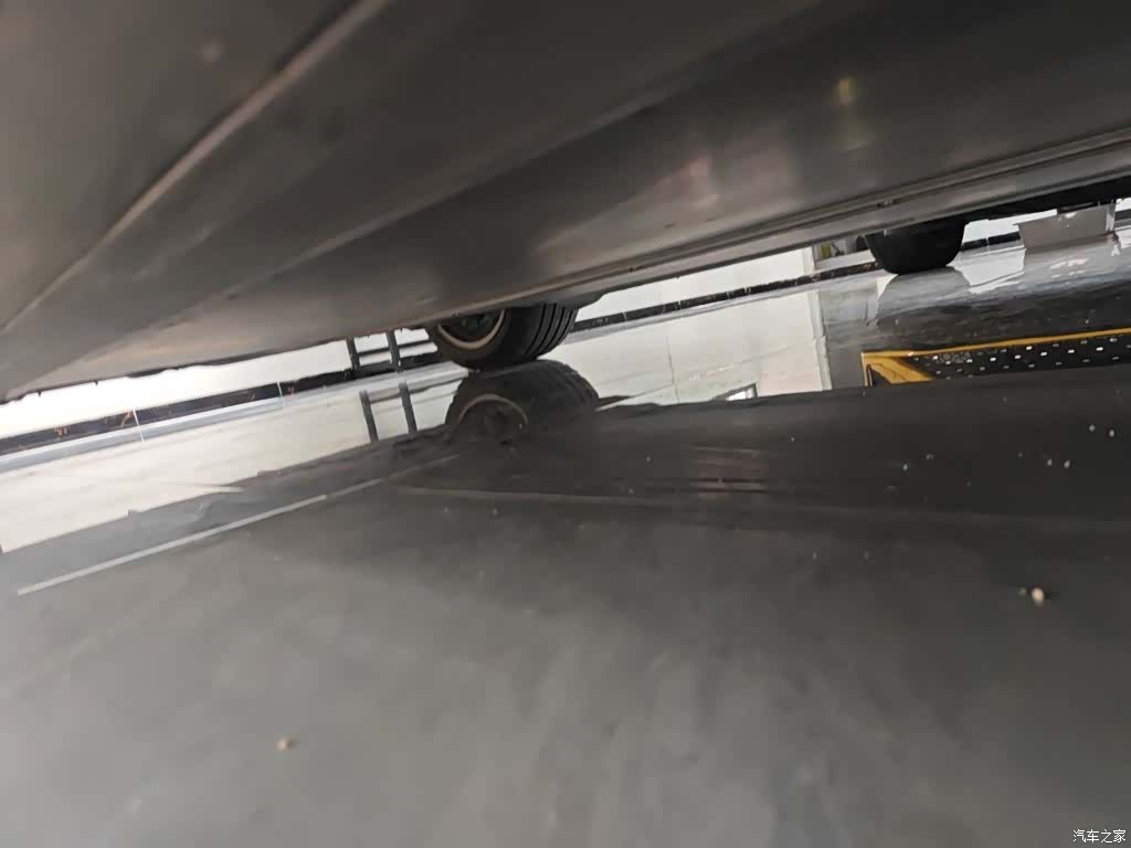 Tesla Model Y, 2021 16