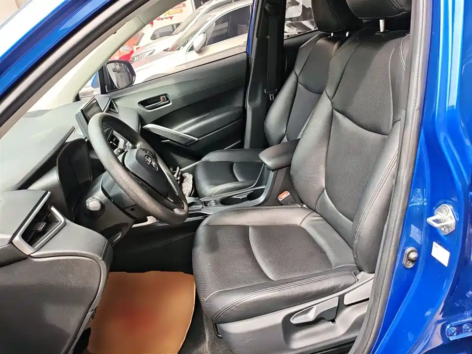 Toyota Corolla Sharp amplifier