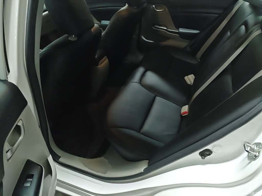 Honda Civic, 2014 17