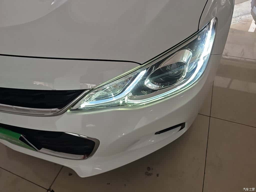 Chevrolet 320, 2018 24