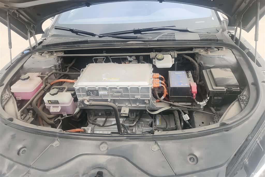 BYD Han, 2022 10