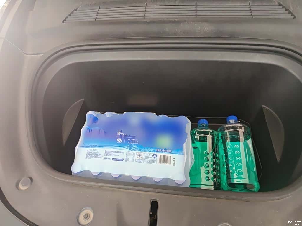 Tesla Model Y, 2021 11