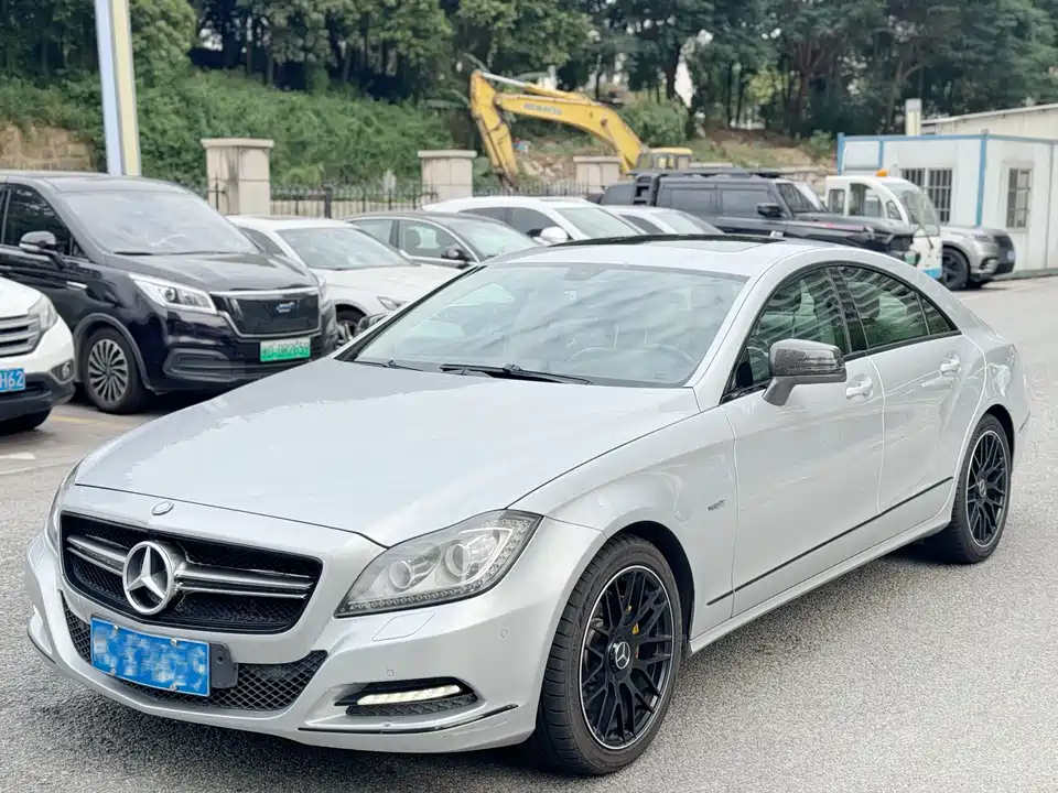 Mercedes-Benz CLS