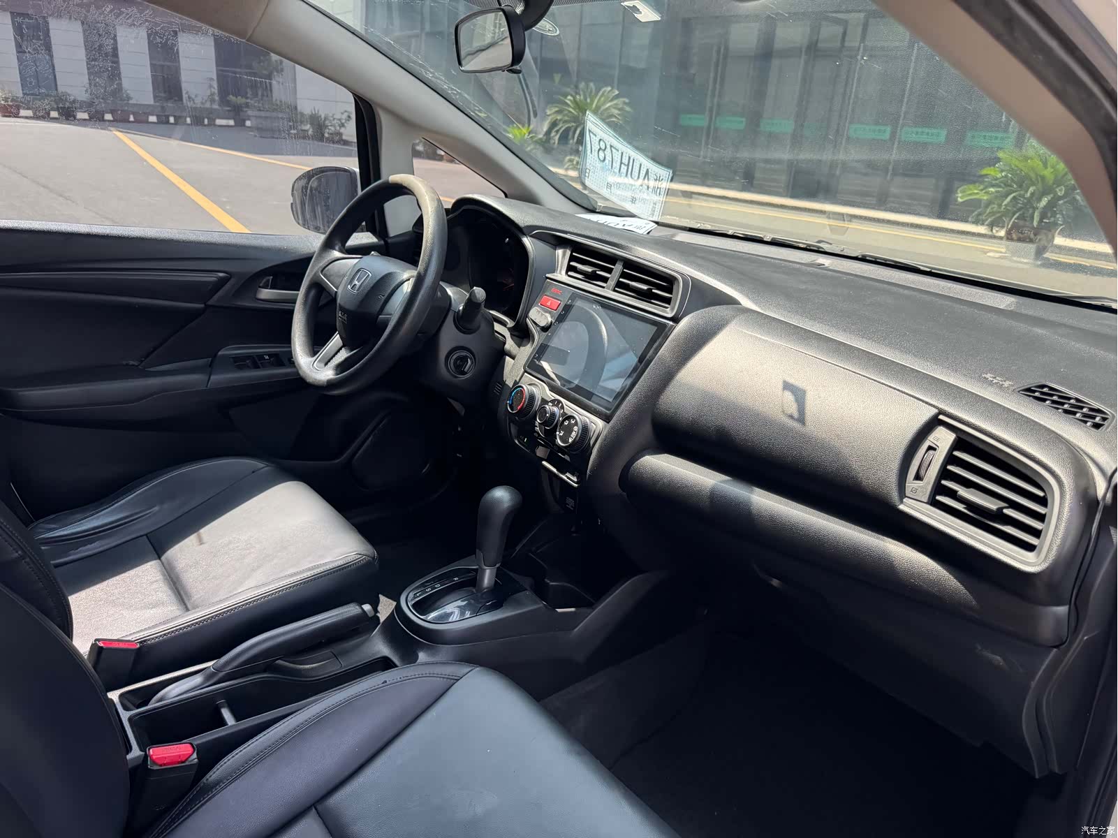 Honda Fit, 2016 11