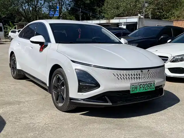 Wuling Starlight 2026 — купить из Китая под заказ