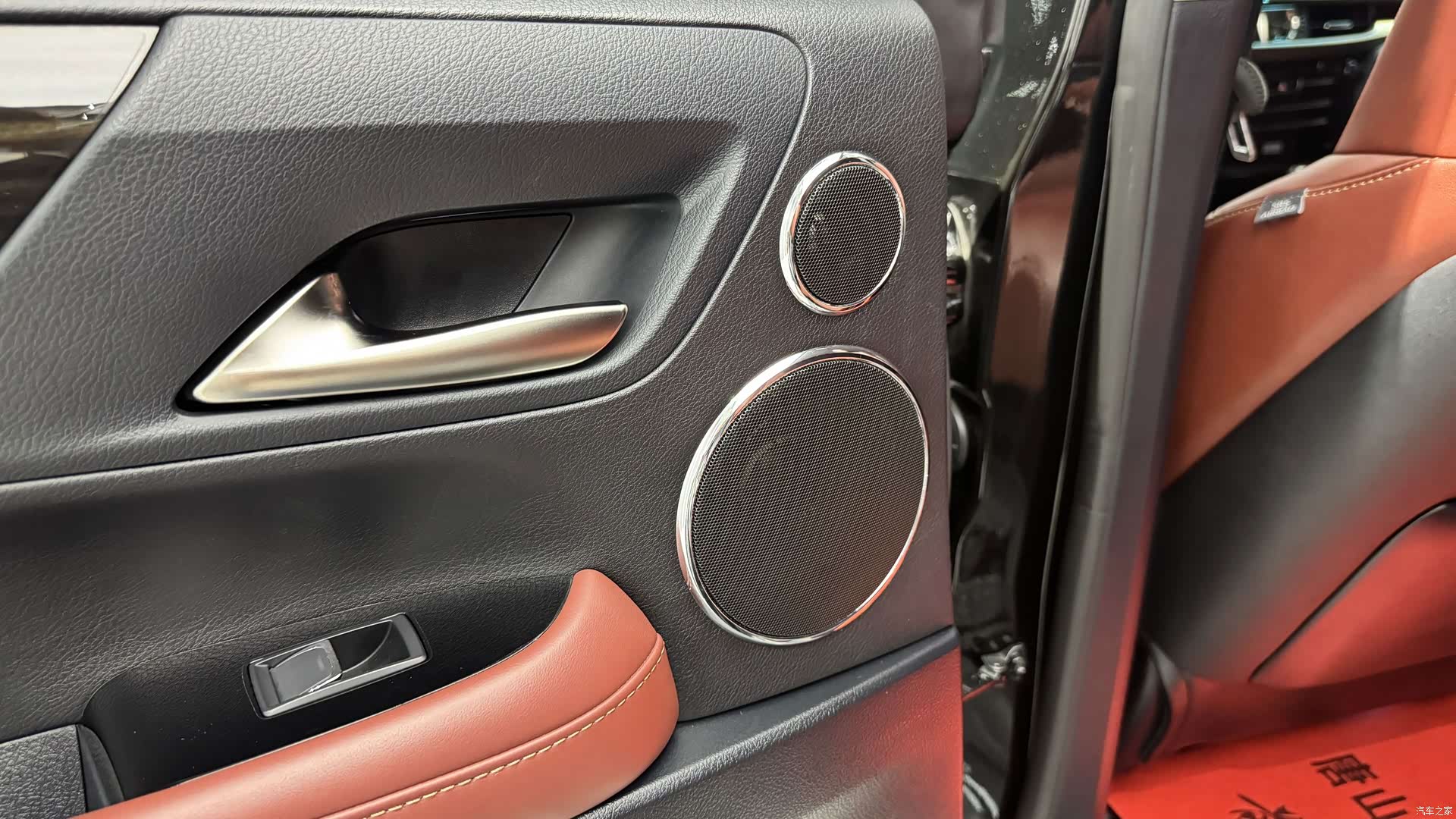 Lexus LX, 2017 9