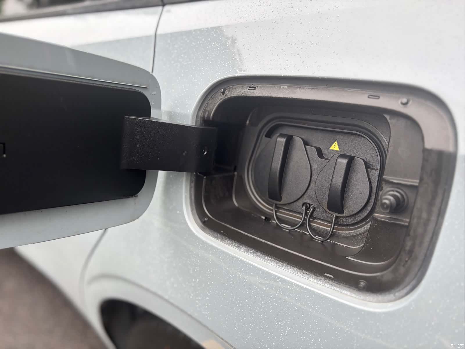 Geely Galaxy L6, 2024 16