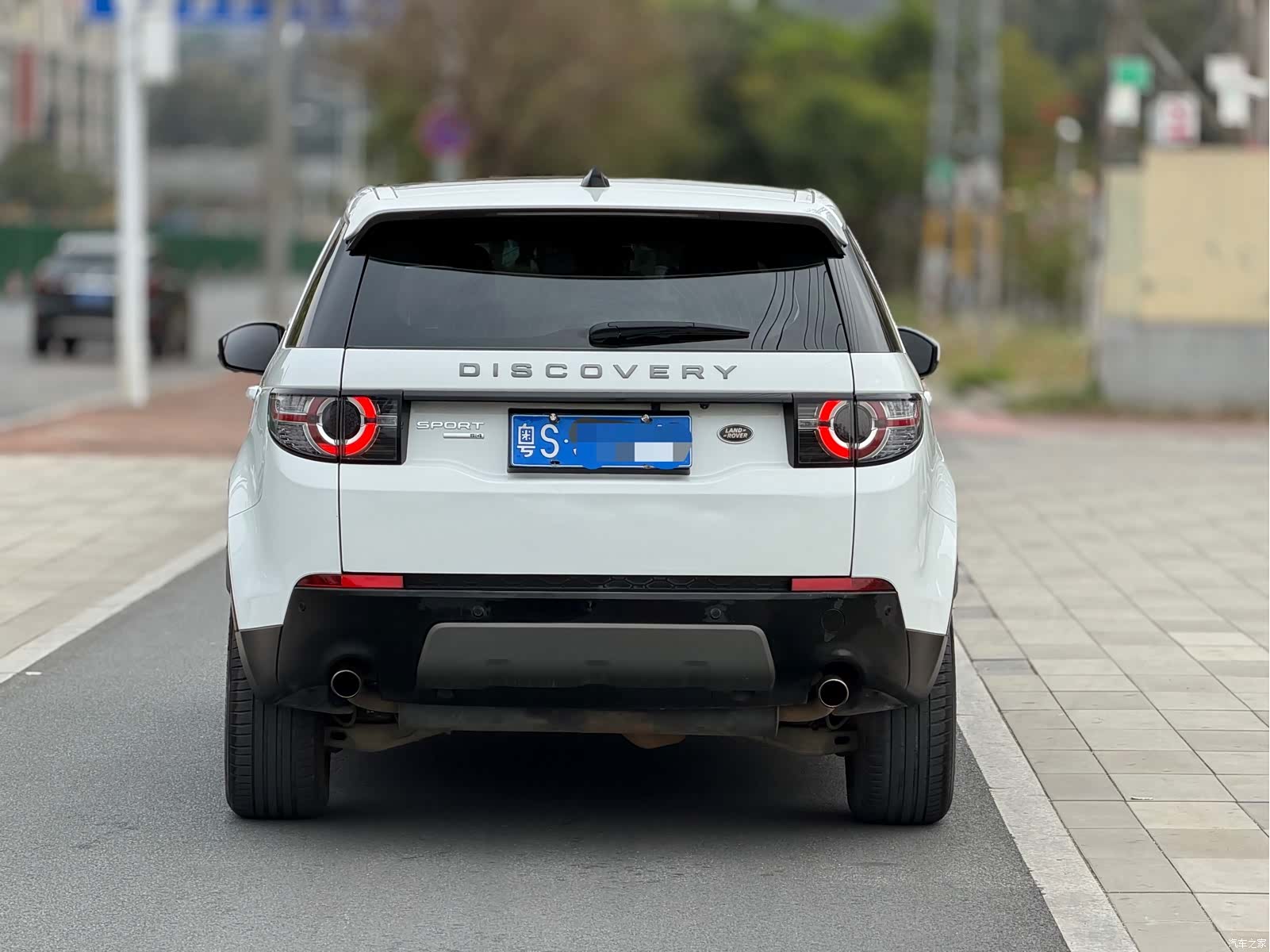 Land Rover Discovery, 2018 4