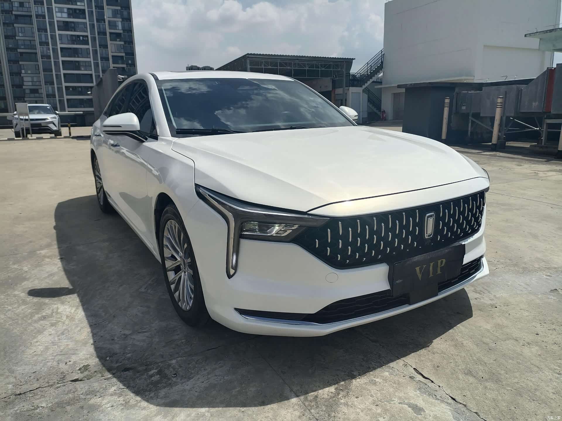 Bestune B70, 2021 3