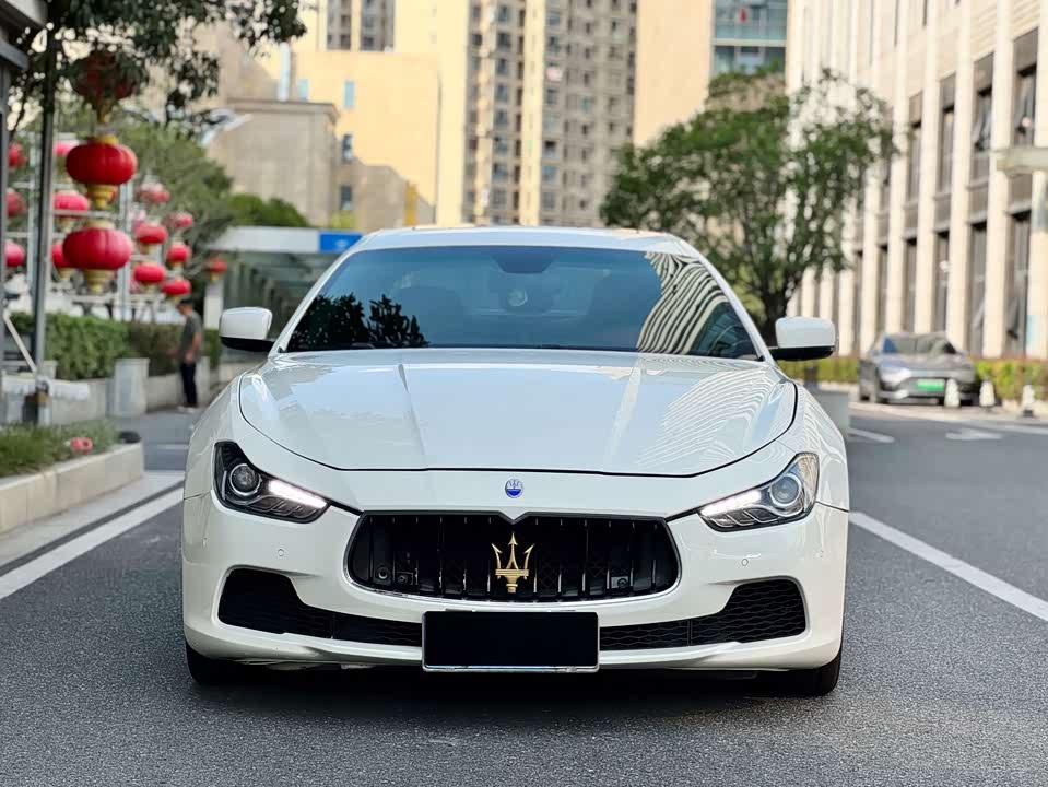 Maserati Ghibli Maserati Ghibli