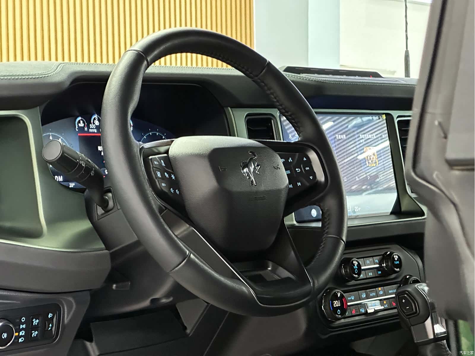 Ford Bronco, 2024 9