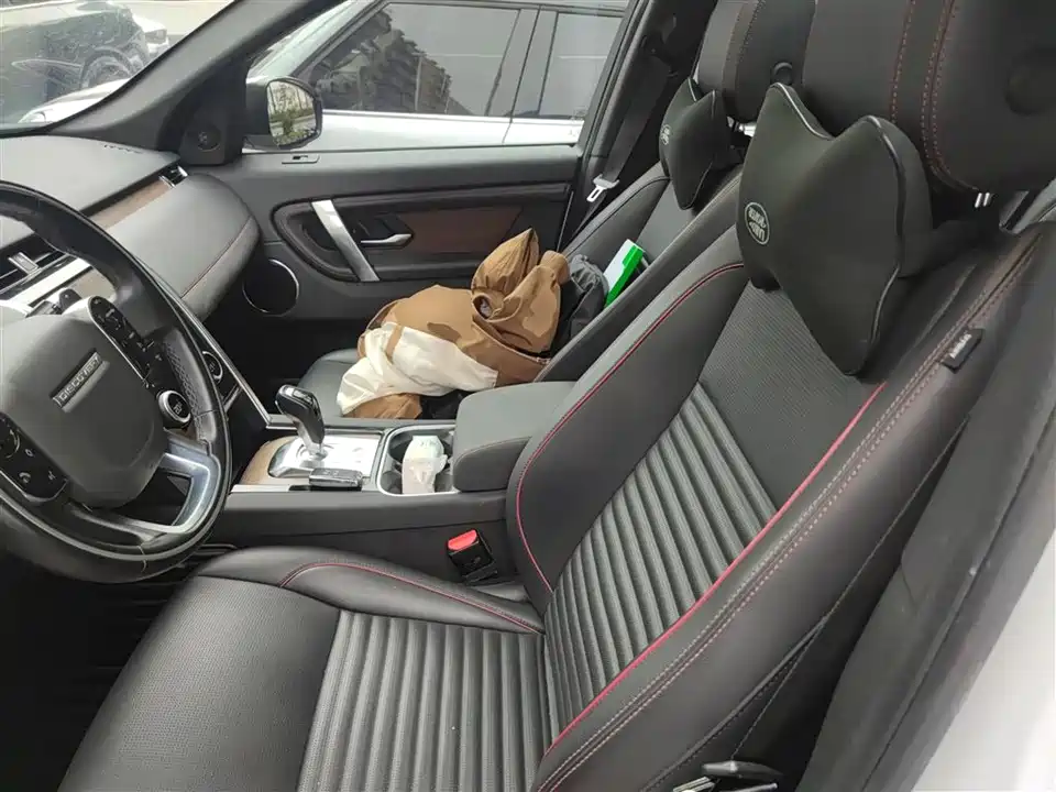 Land Rover Discover sports