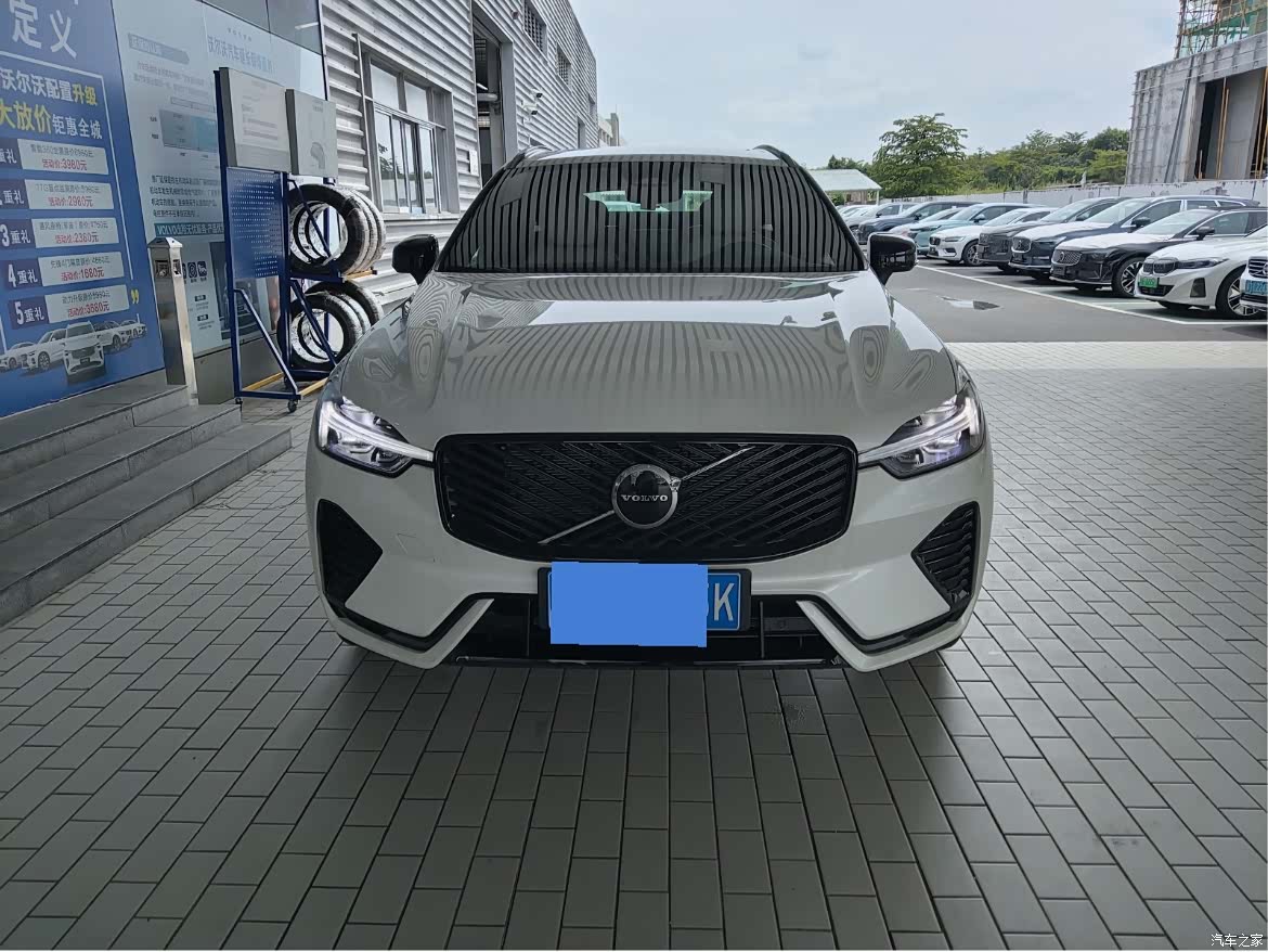 Volvo XC60, 2025 2