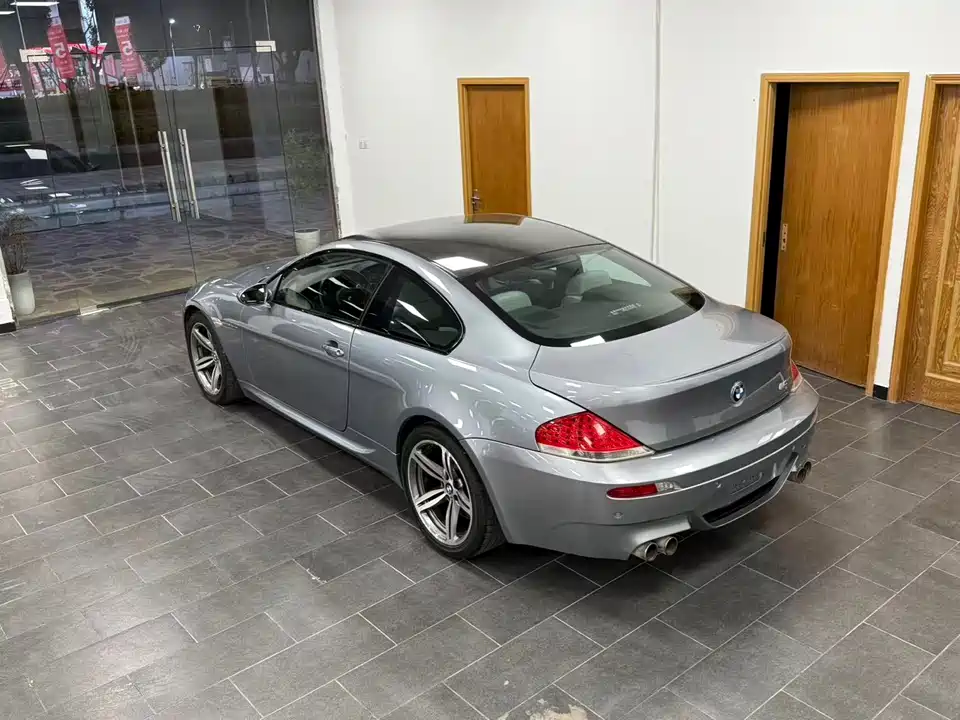 BMW M6