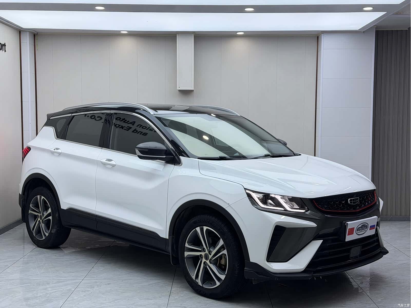 Geely Coolray, 2021 3