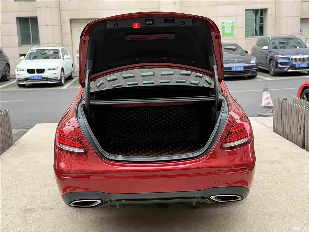 Mercedes-Benz E-Class, 2018 7