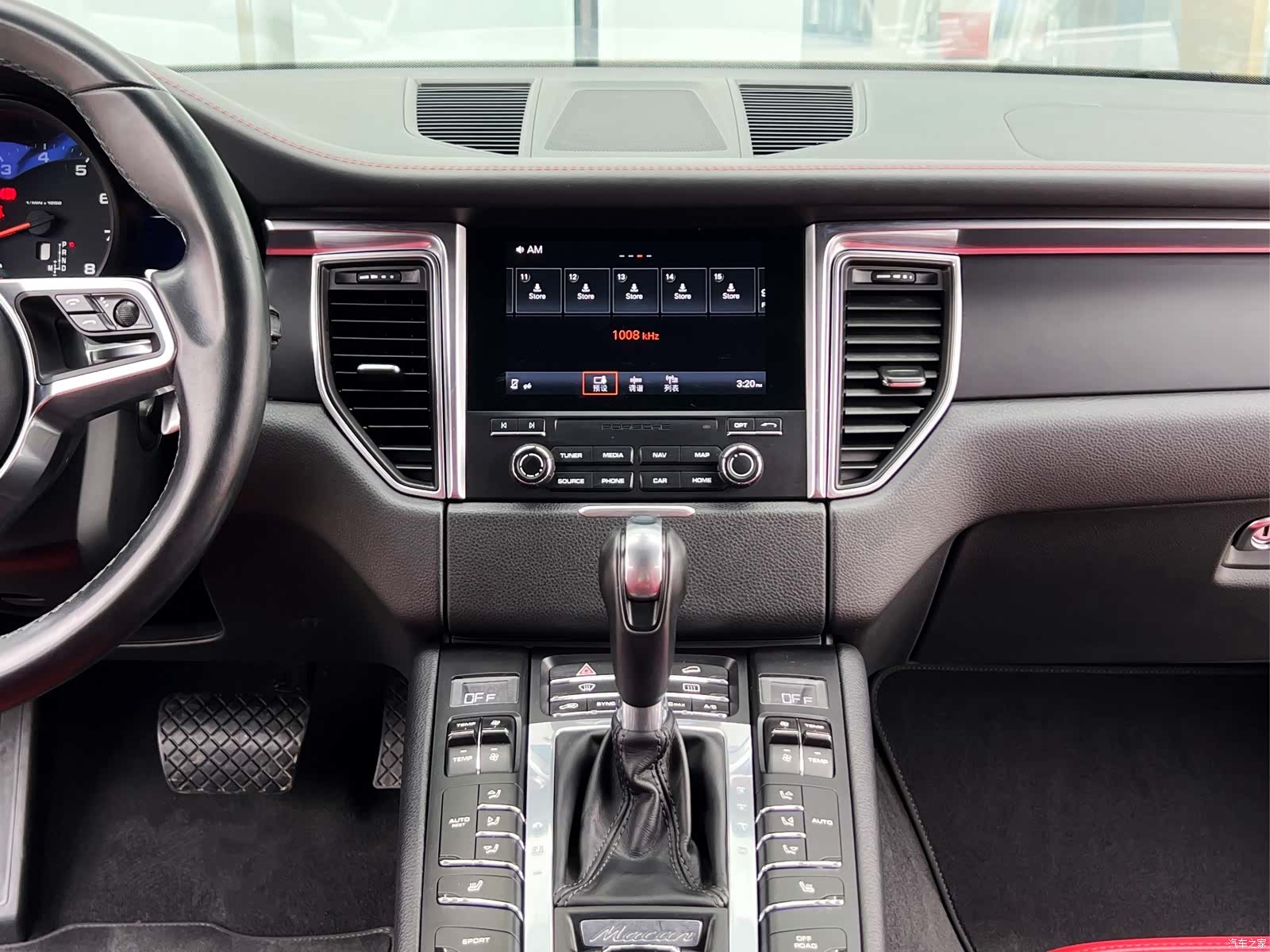 Porsche Macan, 2018 11