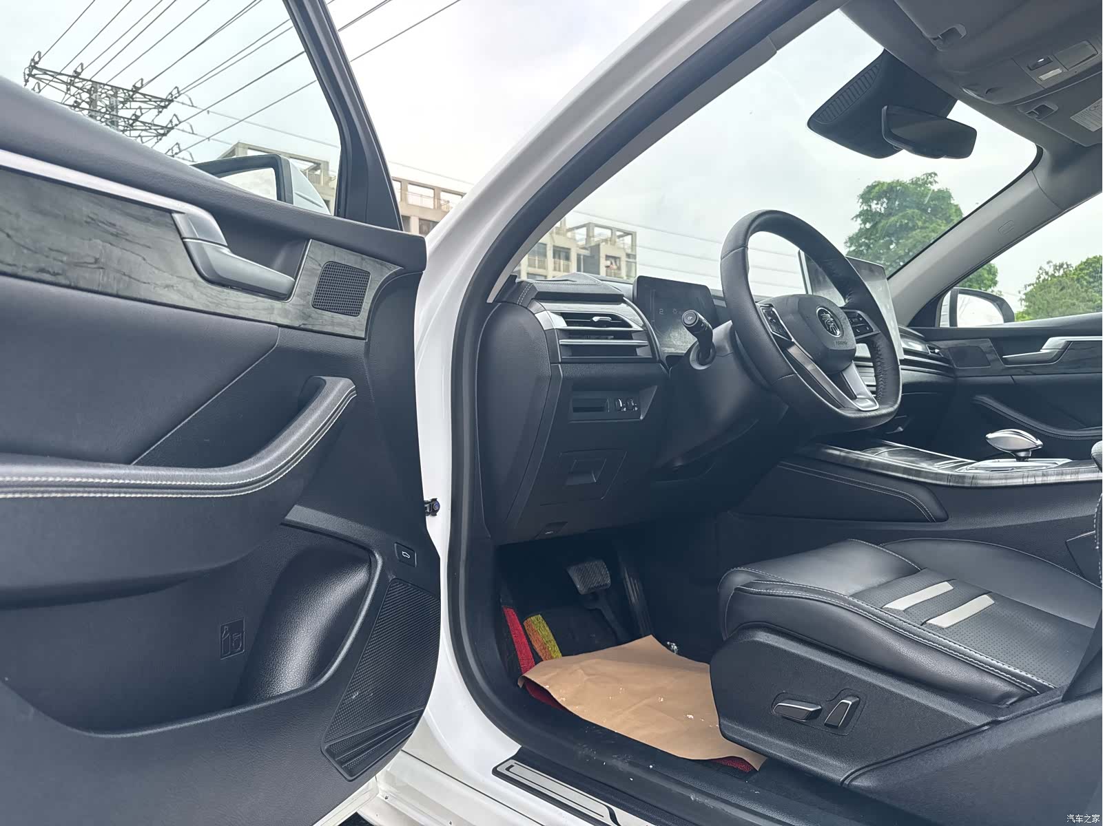 BYD Qin, 2019 8