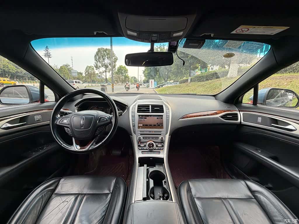 Lincoln MKZ, 2018 12