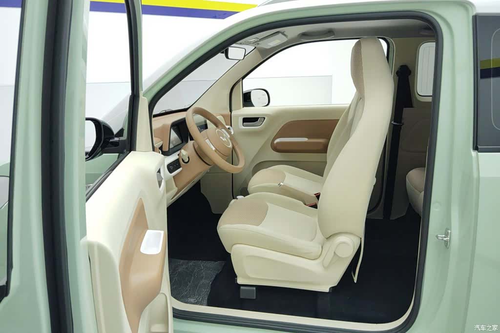 Wuling MINIEV, 2024 9